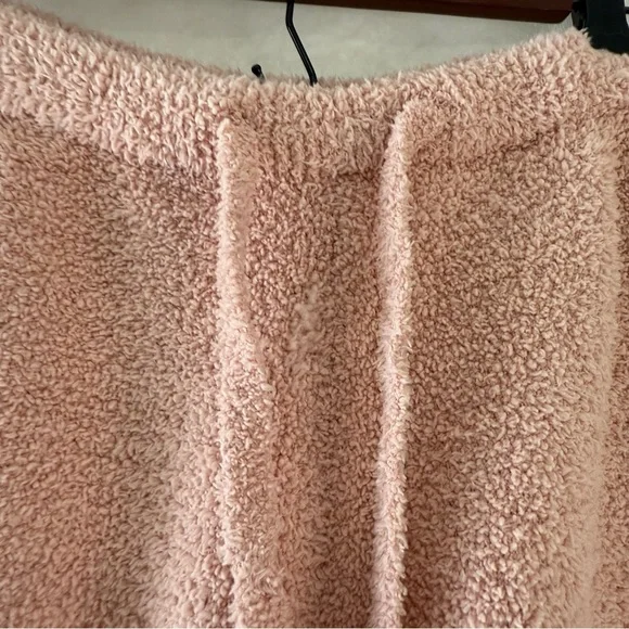 Barefoot Dreams Blush Pink Sweater and Shorts Set - Picture 5 of 16